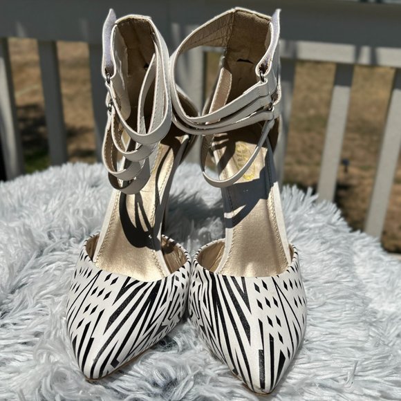 Pointy Toe Stiletto - Picture 6 of 8